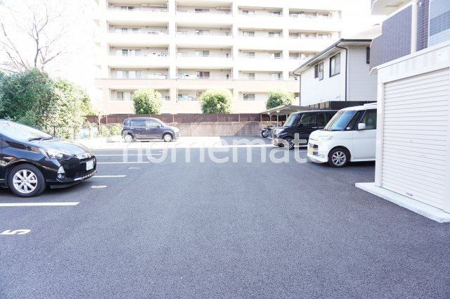 熊本市中央区渡鹿６丁目の賃貸マンションの駐車場