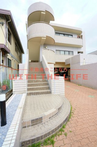 【キャッシュバック対象】グレースマンション櫛原のエントランス|毎日通るエントランスはこのようになっています