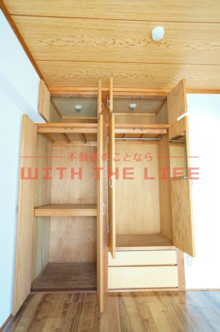 【キャッシュバック対象】グレースマンション櫛原の収納|こまごまとしたものを収納できそうですね