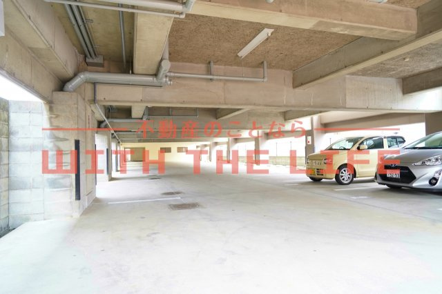 【キャッシュバック対象】グレースマンション櫛原の駐車場|駐車場完備です