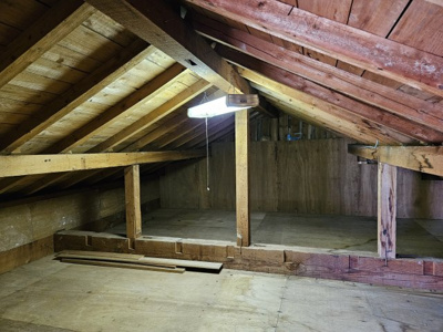 【収納】 | 鳥取市面影２丁目中古戸建て | 小屋根裏