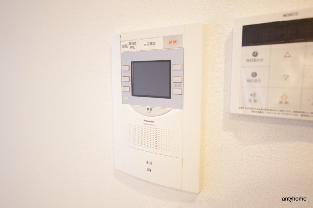スプランディッド難波WEST 仲介手数料無料のセキュリティ