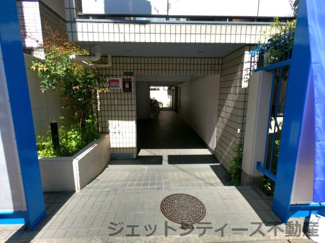 【エントランス】