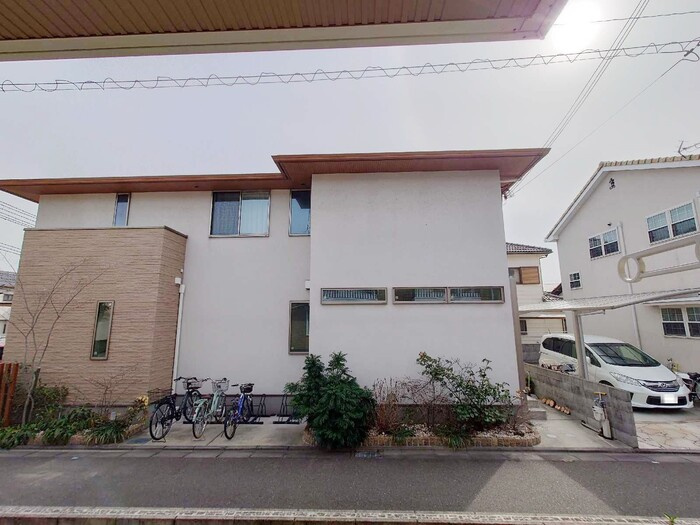 サンクレールの周辺