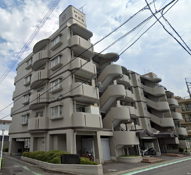 真栄マンション豊田南の外観