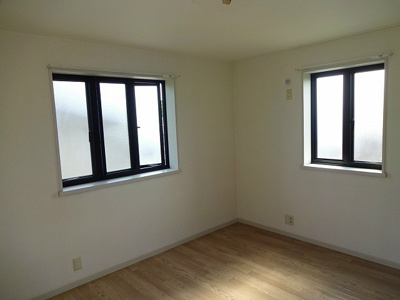 【寝室】 | サンフラワーＢ