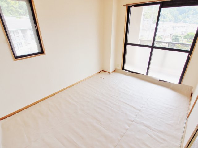 プルミエールF.Tの和室