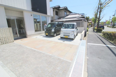 【駐車場】 | La Maison上野坂