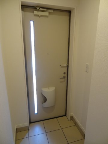 ハピネスの玄関