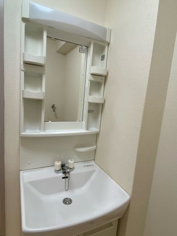 みどりマンションの独立洗面台|イメージ画像になります