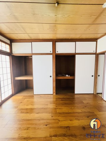 井上ビルの収納