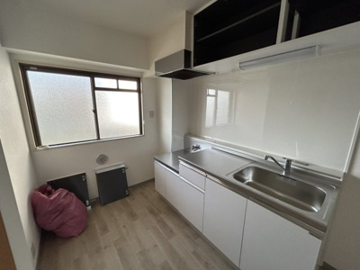 【キッチン】 | 第三セブンサーペント