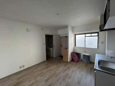 【居間・リビング】 | 第三セブンサーペント