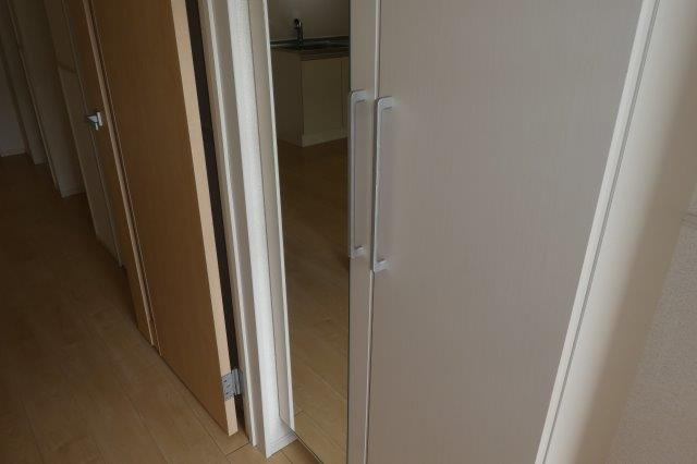 ダイヤモンド・ノアＢの内装|シューズボックス