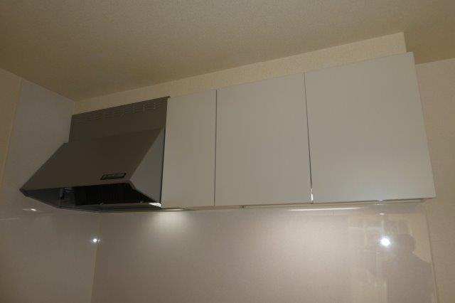 ダイヤモンド・ノアＢのキッチン|キッチン上収納