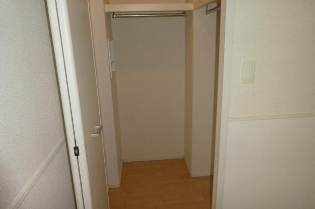 ダイヤモンド・ノアＢの収納|ウォークインクローゼット