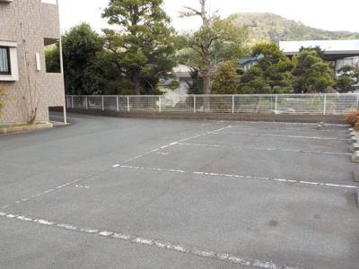 【駐車場】 | ヴェルデ高見