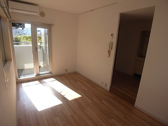 コーポアスナロの居間・リビング