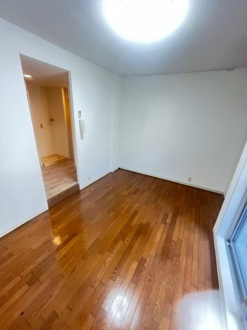 コーポアスナロの居間・リビング