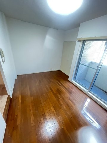 コーポアスナロの居間・リビング