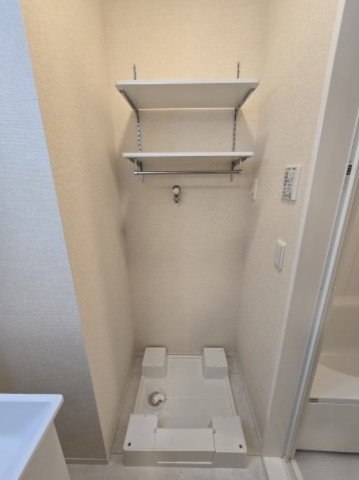 アリビオ向日町A棟の玄関|同型参考写真