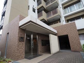 【エントランス】