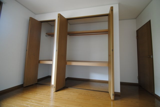 ハイネス迎野の収納|大きなものも収納できそうです