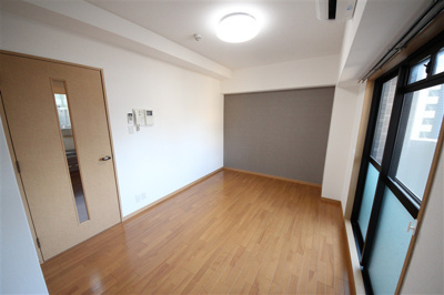 【洋室】 | レジデア西本町