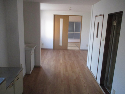 【居間・リビング】 | ハイツニュー和歌