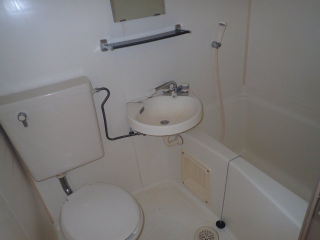 ハイツKAKIHATAの浴室