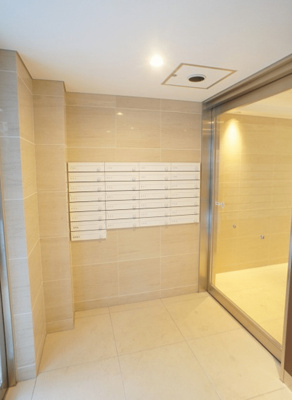 【ロビー】 | ログ新川 | ログ新川