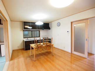 【居間・リビング】 | 崎山貸家