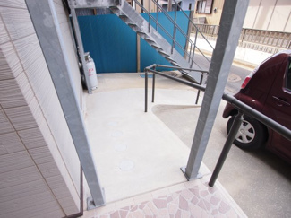 【エントランス】 | 崎山貸家