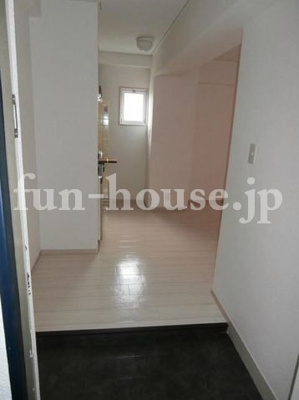 【玄関】 | 秀和第二神宮レジデンス