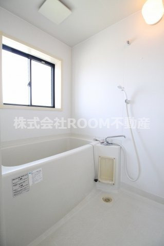 蓼池マンションルビィの浴室|日々の疲れを癒すお風呂付です