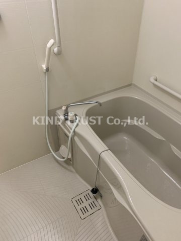 ひふみ苑天満橋の浴室