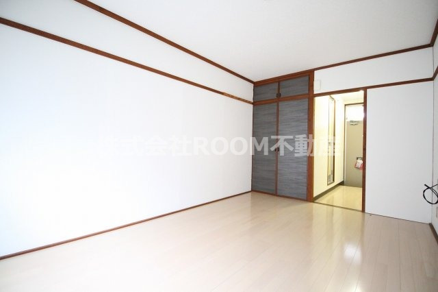 ガーデンTM2の居間・リビング|こちらの居間で趣味の時間をお楽しみください