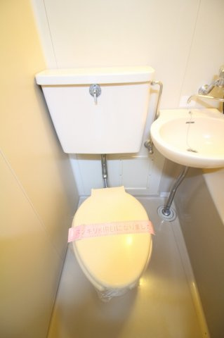 ガーデンTM2のトイレ|コンパクトで使いやすいトイレです