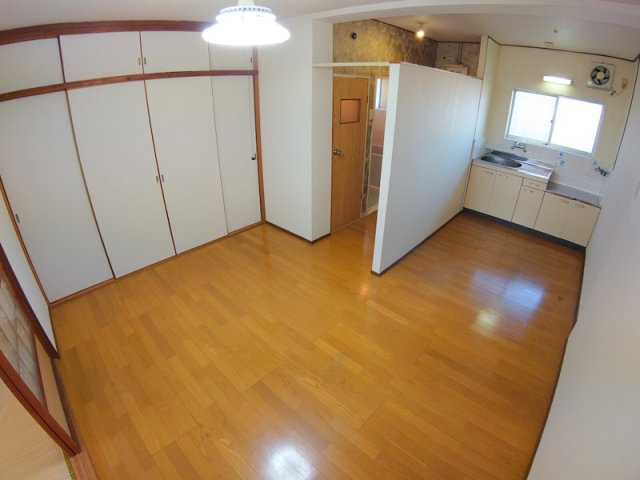 【居間・リビング】 | 島上マンション南棟