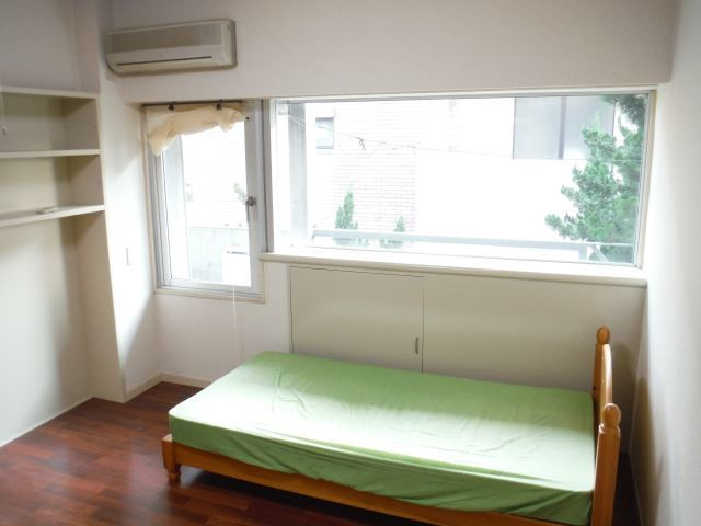 メディカルコーポI【10,000円キャッシュバック対象物件】の寝室|使い勝手のいい寝室です