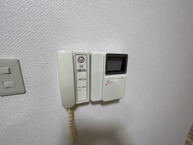 マンションDISCUSのセキュリティ|オートロックのあるインターホンで来訪者を確認できます