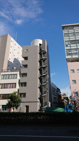 KDA早稲田ビルの外観