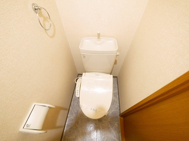アプローズ（南郡山町）のトイレ