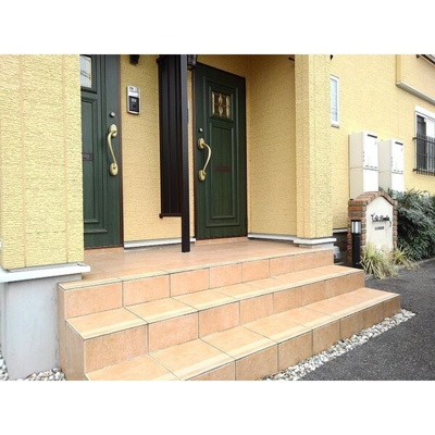 【エントランス】 | セントポーリア | セントポーリア