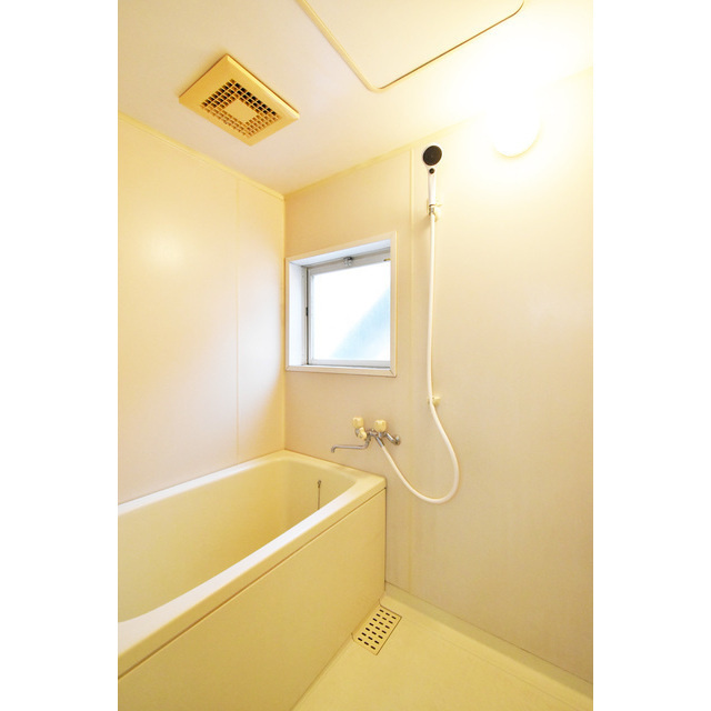 タプロコート弐番館【キャッシュバック対象物件】の浴室