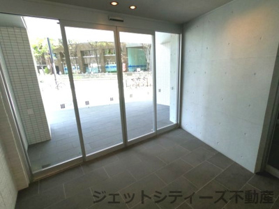 【ロビー】 | スワンズシティ梅田シエロ