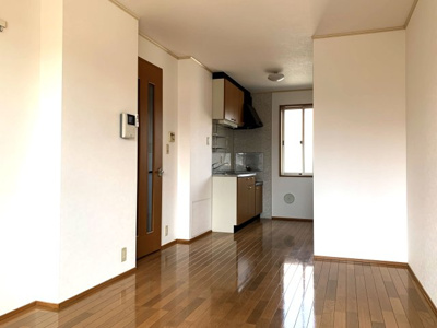 【居間・リビング】 | アムールミシマE