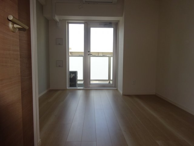 SQUARE CITY新小岩の洋室
