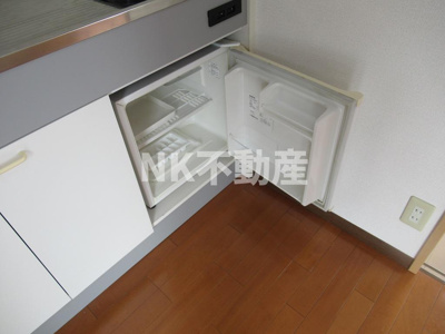 【キッチン】 | ミフネセントラルベア荒本（荒本賃貸） | ミニ冷蔵庫です