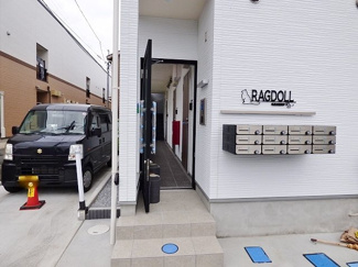 【エントランス】